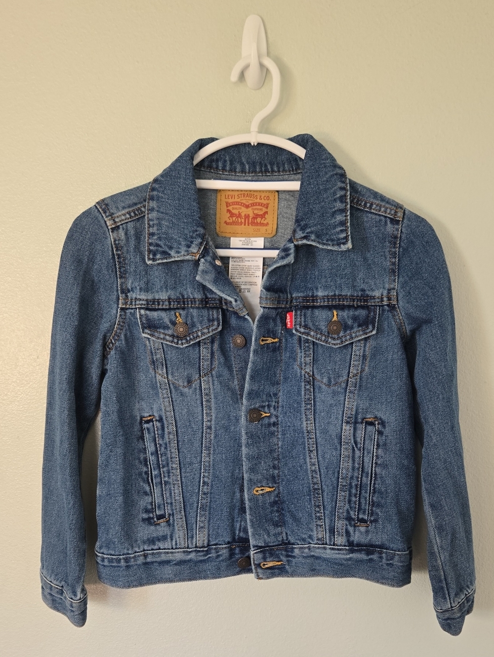 Levi's | Medium Wash Denim Jacket Size Small